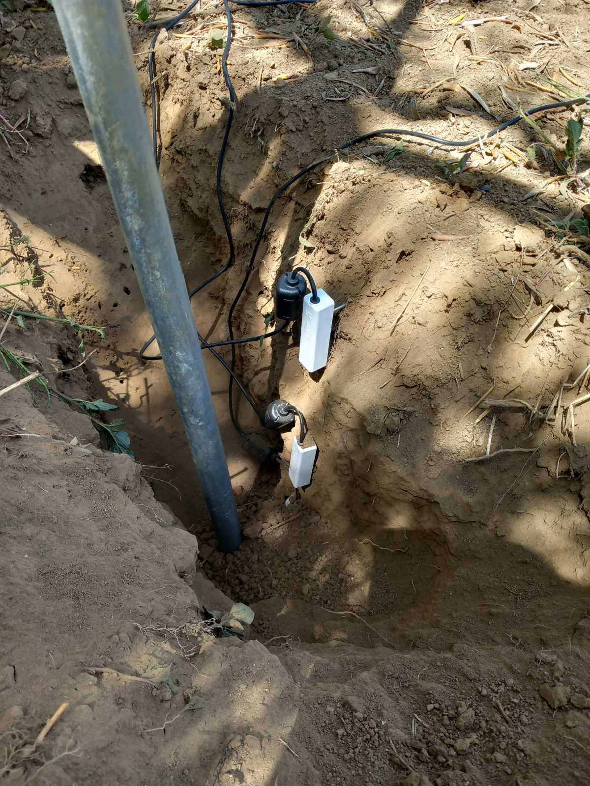 Soil_moisture_sensors2 - Christos Padazis